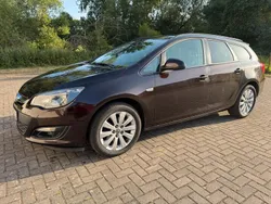 Braun Gebraucht 2015 Opel Astra Kombi | 5.990 €
