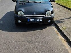 Schwarz Gebraucht 2002 Renault Twingo Expression Kleinwagen | 995 € (Guter Preis)
