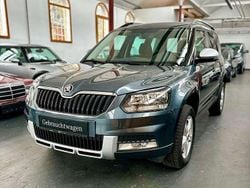 Grau Gebraucht 2016 Skoda Yeti Ambition SUV | 12.990 € (Fairer Preis)