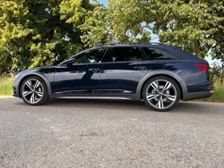 Blau Gebraucht 2024 Audi A6 Allroad Ambiente Kombi | 57.450 € (Fairer Preis)