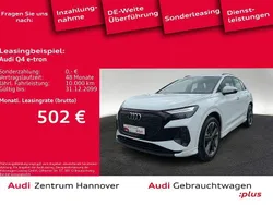 Gletscherweiß metallic Gebraucht 2022 Audi Q4 e-tron Ambiente SUV | 27.950 € (Etwas zu teuer)