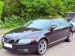 Schwarz Gebraucht 2012 Volvo S80 Executive Limousine | 12.999 € (Teuer)