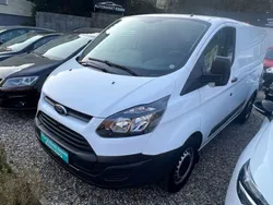 Weiß Gebraucht 2018 Ford Transit Custom Van / Kleinbus | 9.999 €