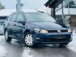 Blau Gebraucht 2013 VW Golf VII Comfortline Kombi | 6.499 € (Guter Preis)