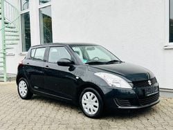 Schwarz Gebraucht 2013 Suzuki Swift Club Kleinwagen | 3.000 € (Fairer Preis)