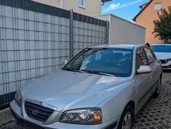 Silber Gebraucht 2004 Hyundai Elantra GLS Limousine | 990 €