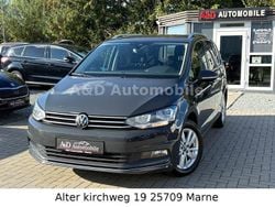 Grau Gebraucht 2023 VW Touran Highline Van / Kleinbus | 27.790 € (Guter Preis)