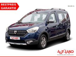 Blau Gebraucht 2019 Dacia Dokker Stepway Van | 18.950 €