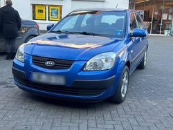 Blau Gebraucht 2006 Kia Rio Kleinwagen | 1.400 € (Fairer Preis)