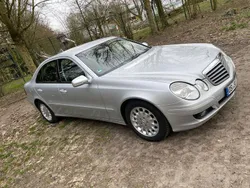 Silber Gebraucht 2006 Mercedes E200 Limousine | 7.850 € (Fairer Preis)