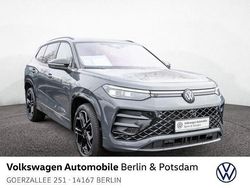 Delfingrau metallic Gebraucht 2025 VW Tayron R-line SUV | 52.450 €