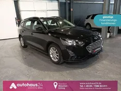 Schwarz Gebraucht 2021 Ford Focus Trend Kombi | 15.220 € (Superpreis)