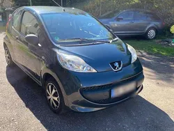 Schwarz Gebraucht 2008 Peugeot 107 Kleinwagen | 2.290 € (Fairer Preis)