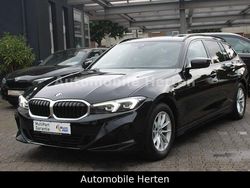 Schwarz Gebraucht 2023 BMW 320 Sport Line Limousine | 37.590 € (Teuer)