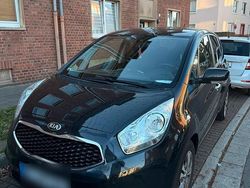Schwarz Gebraucht 2016 Kia Venga Kleinwagen | 9.200 €
