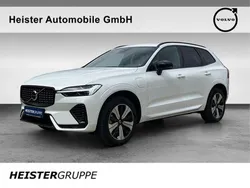 Weiß Gebraucht 2023 Volvo XC60 R-Design SUV | 46.890 € (Superpreis)