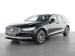 Onyx black / metallic Gebraucht 2025 Volvo V90 Core Kombi | 49.979 € (Fairer Preis)