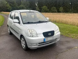 Silber Gebraucht 2007 Kia Picanto 2 Kleinwagen | 1.500 € (Fairer Preis)