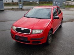 Rot Gebraucht 2007 Skoda Fabia Kleinwagen | 1.400 € (Superpreis)