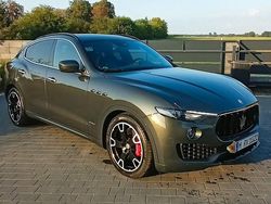 Gebraucht 2018 Maserati Levante SUV | 31.900 €