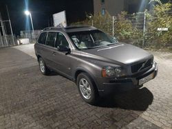 Grau Gebraucht 2005 Volvo XC90 Kinetic SUV | 5.900 € (Fairer Preis)