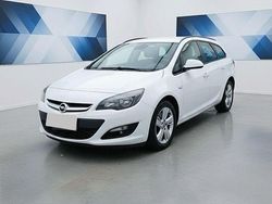 Weiß Gebraucht 2015 Opel Astra Kombi | 5.500 € (Fairer Preis)