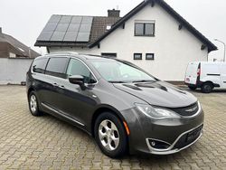 Gebraucht 2016 Chrysler Pacifica SUV | 17.500 €