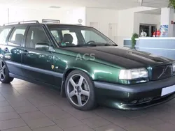Grün Gebraucht 1995 Volvo 850 Kombi | 46.200 €