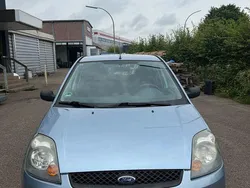 Blau Gebraucht 2006 Ford Fiesta Fun X Kleinwagen | 1.000 € (Guter Preis)
