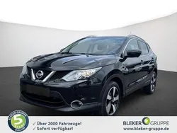 Black (m) Gebraucht 2016 Nissan Qashqai 360º SUV | 10.990 € (Fairer Preis)