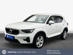 Crystal weißperleffekt Gebraucht 2024 Volvo XC40 Core SUV | 29.935 € (Superpreis)