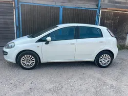 Weiß Gebraucht 2011 Fiat Punto Kleinwagen | 3.499 € (Fairer Preis)