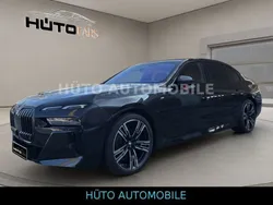 Schwarz Gebraucht 2024 BMW 740 Executive Limousine | 123.880 €