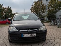 Schwarz Gebraucht 2005 Opel Corsa Limousine | 1.100 € (Guter Preis)