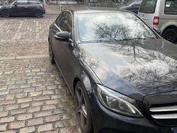 Schwarz Gebraucht 2015 Mercedes C180 Limousine | 13.000 € (Guter Preis)