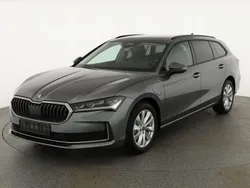 Graphite grau metallic Neu 2025 Skoda Superb Selection Kombi | 45.445 € (Fairer Preis)