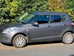 Grau Gebraucht 2011 Suzuki Swift Club Limousine | 2.950 € (Guter Preis)