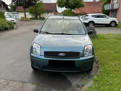 Grün Gebraucht 2003 Ford Fusion Kleinwagen | 600 € (Guter Preis)