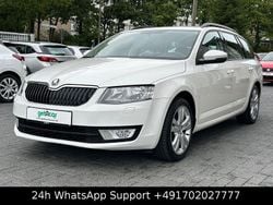 Weiß Gebraucht 2015 Skoda Octavia Ambition Kombi | 9.490 € (Guter Preis)
