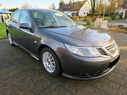 Grau Gebraucht 2010 Saab 9-3 Limousine | 8.900 € (Teuer)