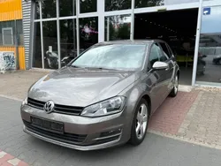 Grau Gebraucht 2015 VW Golf VII LOUNGE Limousine | 9.990 € (Guter Preis)