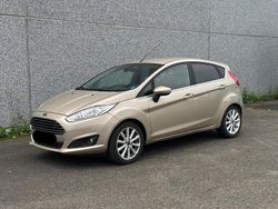 Beige Gebraucht 2016 Ford Fiesta Titanium X Kleinwagen | 6.000 € (Fairer Preis)