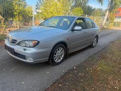 Silber Gebraucht 2000 Nissan Primera Limousine | 1.111 € (Fairer Preis)