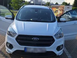 Weiß Gebraucht 2018 Ford Kuga ST-Line SUV | 15.700 € (Teuer)