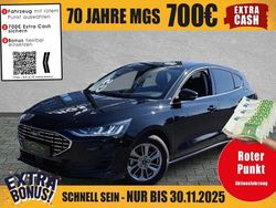 Agate black metallic Gebraucht 2023 Ford Focus Titanium Limousine | 20.870 € (Guter Preis)