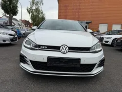 Weiß Gebraucht 2018 VW Golf VII GTD Limousine | 16.958 € (Etwas zu teuer)