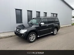 Schwarz Gebraucht 2014 Mitsubishi Pajero SUV | 15.980 € (Guter Preis)