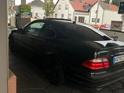 Schwarz Gebraucht 2002 Mercedes CLK230 Avantgarde Coupé | 1.500 €