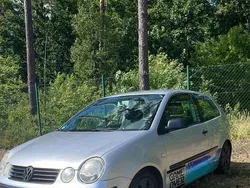 Grau Gebraucht 2003 VW Polo Limousine | 2.250 €