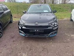 Perla nera schwarz Gebraucht 2023 Citroën e-C4 Feel Kleinwagen | 26.500 € (Fairer Preis)